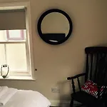 Pier Inn Cottage